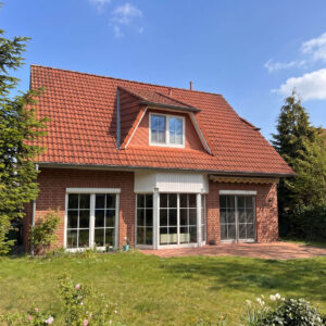 Familienfreundlich wohnen in Egestorf – freistehendes Einfamilienhaus mit Südterrasse